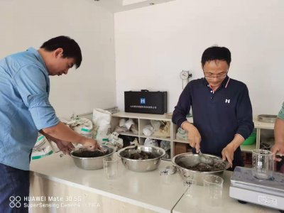 勤學苦練強技能，提高水平為客戶